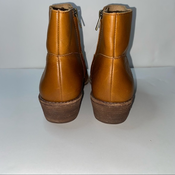Madewell The Charley Western Bootie in Leather K5307 - Picture 6 of 11